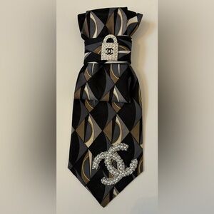 Chic Black and Gold Geometric tie
